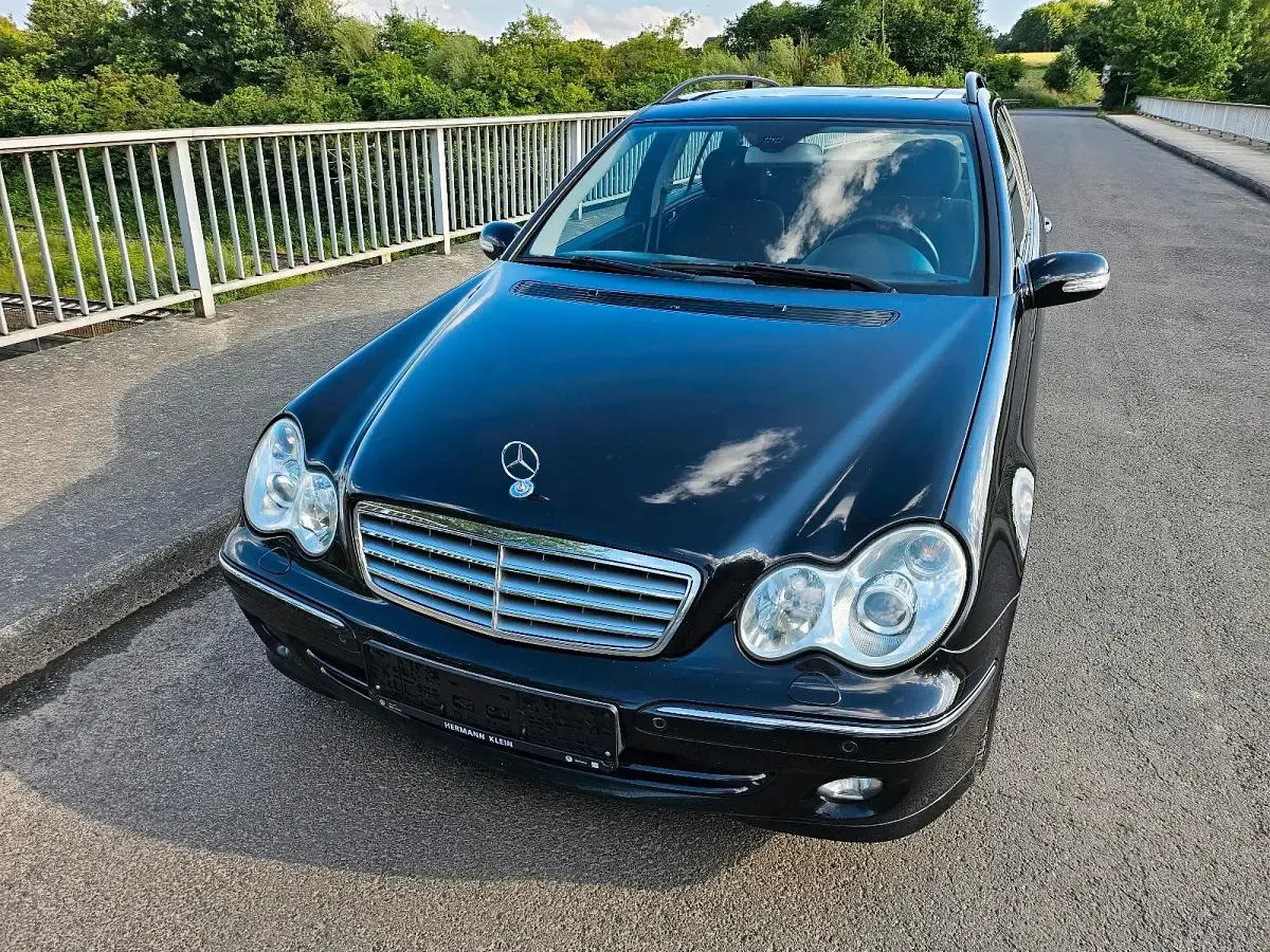 Gebraucht Mercedes C230 Elegance 150 PS (110 kW) 2006 Schwarz Kombi