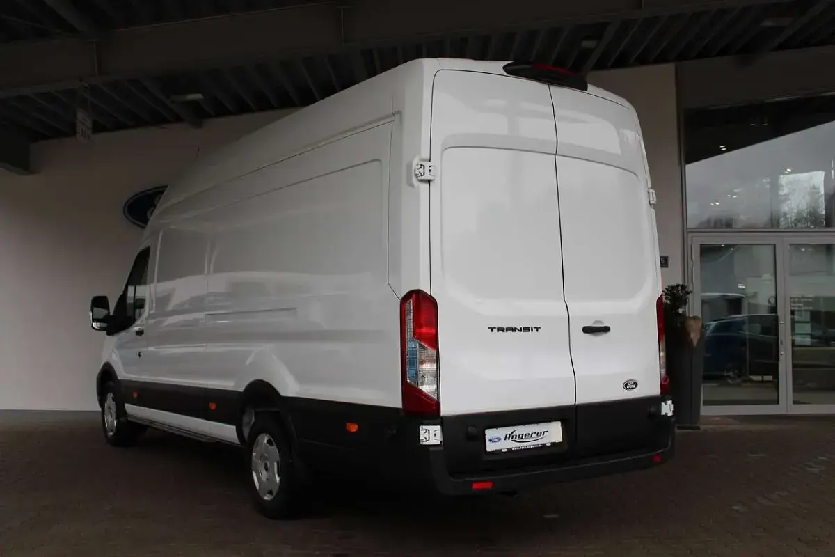 Gebraucht Ford Transit 131 PS (96 kW) 2025 Frostweiß Van