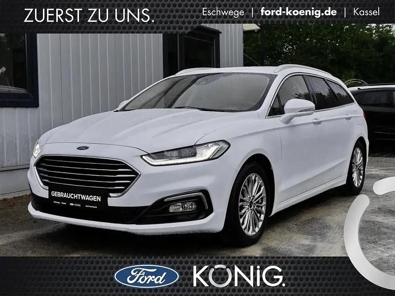 Frostweiß Gebraucht 2020 Ford Mondeo Titanium Kombi | 21.350 € (Teuer) - Bild 1/4
