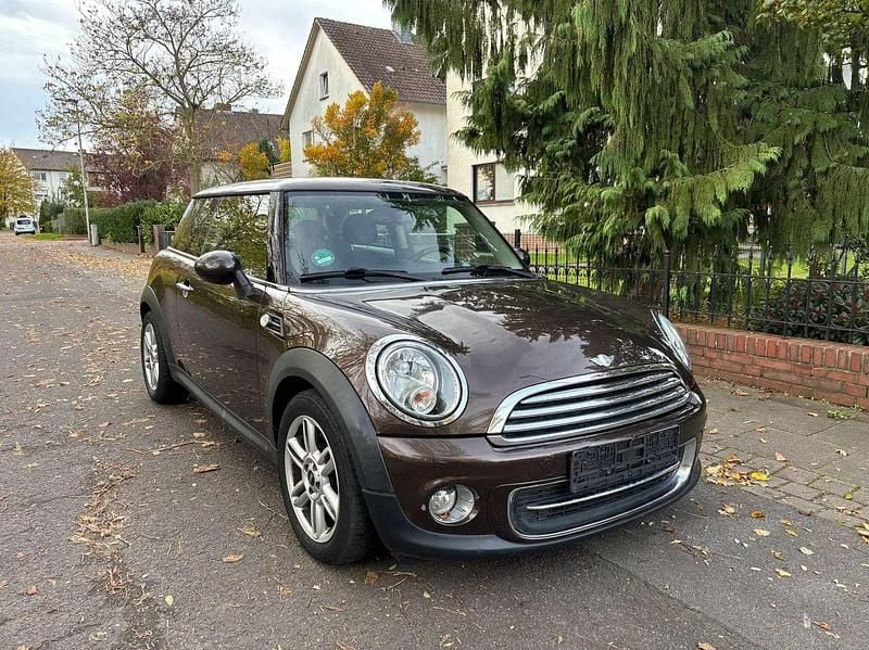 Gebraucht Mini Cooper 122 PS (89 kW) 2012 Hot chocolate metallic Kleinwagen