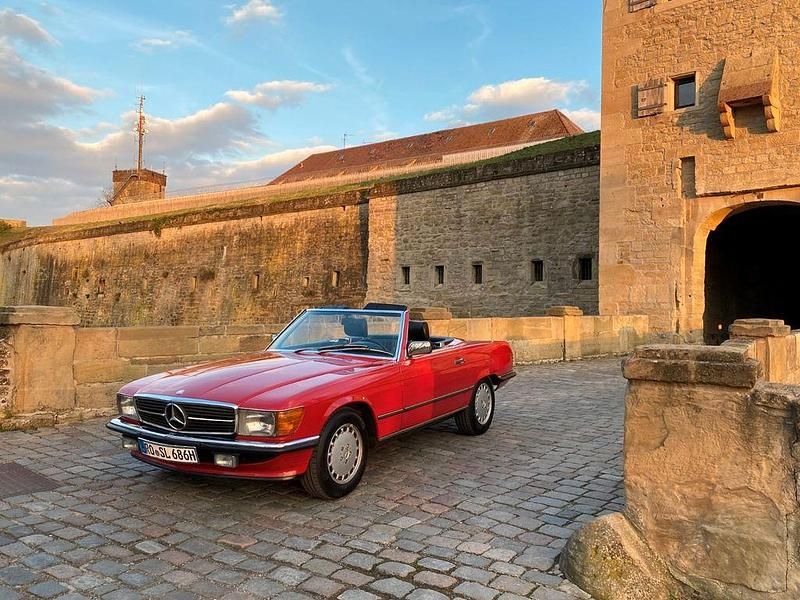 Gebraucht Mercedes SL500 245 PS (180 kW) 1986 Rot Cabrio