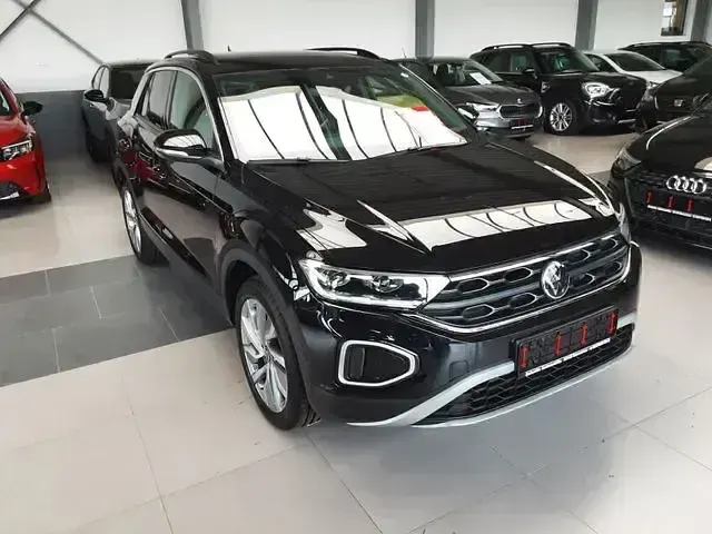 Gebraucht VW T-Roc Goal 150 PS (110 kW) 2025 Schwarz SUV