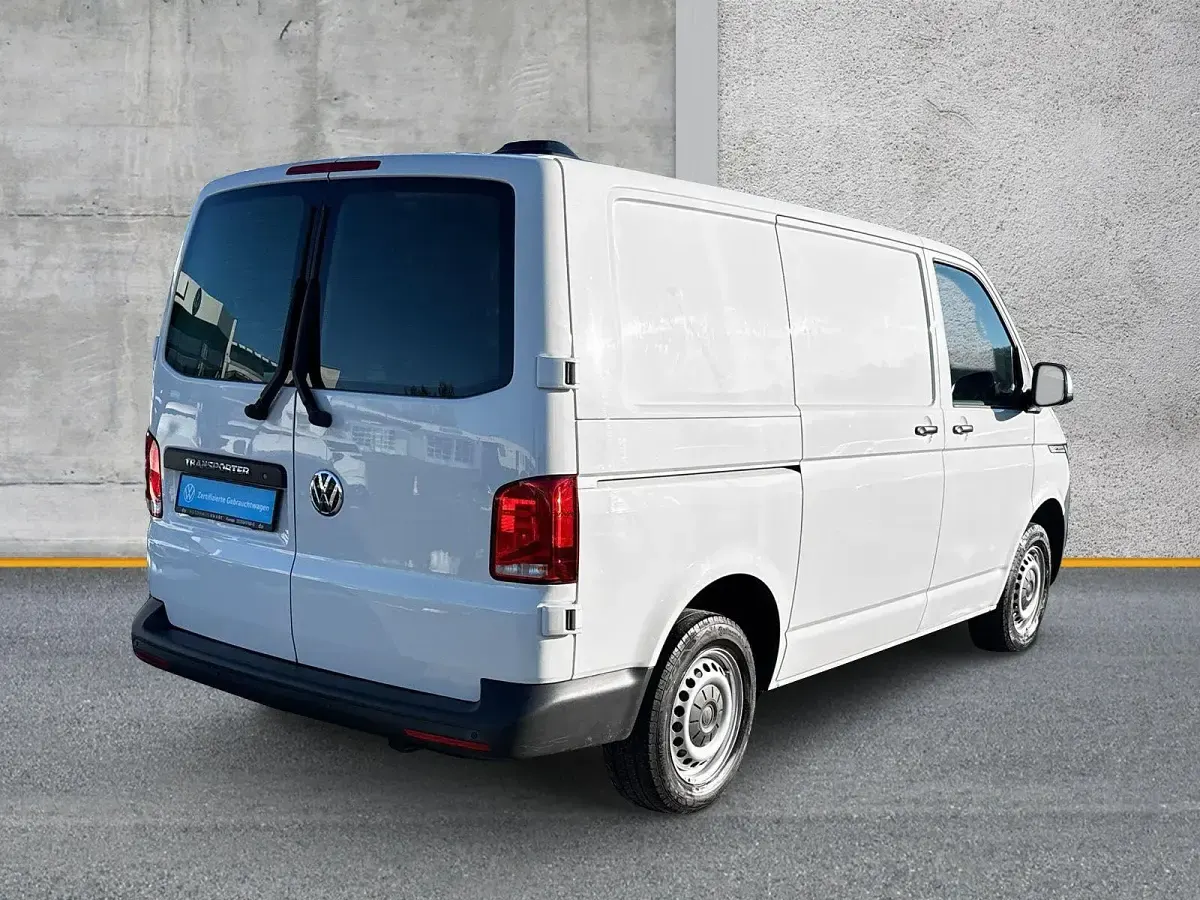 Second-hand VW Transporter 150 CP (110 kW) 2020 Alb Van