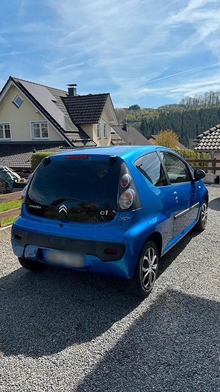 Gebraucht Citroën C1 68 PS (50 kW) 2012 Blau Kleinwagen