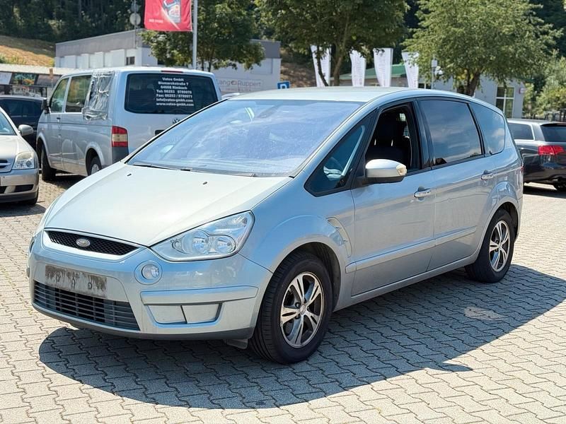 Grau Gebraucht 2008 Ford S-MAX S Van / Kleinbus | 2.750 € (Guter Preis) - Bild 1/4