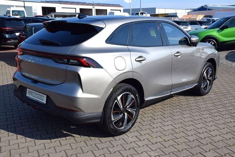 Neu DFSK Forthing 5 150 kW (204 PS) 2025 Grau SUV