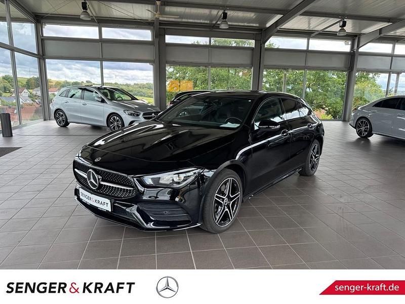 Schwarz Gebraucht 2022 Mercedes CLA250e Shooting Brake AMG Kombi | 26.490 € (Fairer Preis) - Bild 1/4