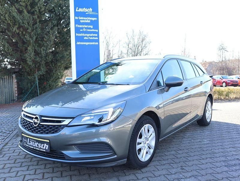 Gebraucht Opel Astra Edition 110 PS (80 kW) 2017 Grau Kombi