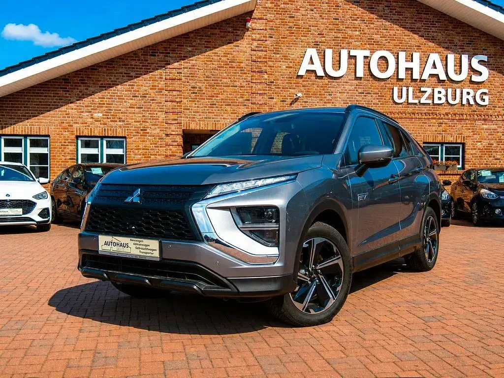 Gebraucht Mitsubishi Eclipse Cross 98 PS (72 kW) 2022 Grau SUV