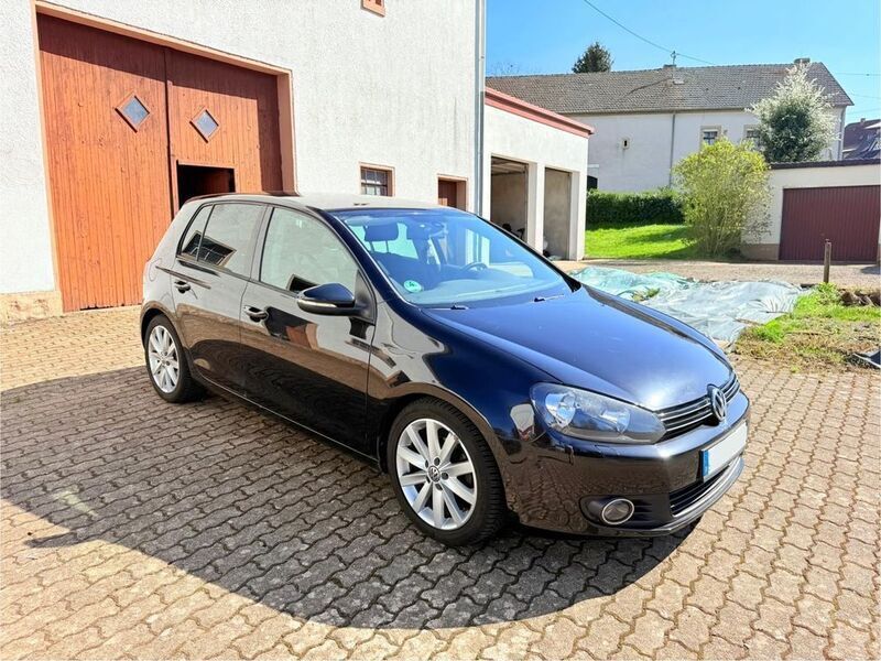 Schwarz Gebraucht 2010 VW Golf VI Comfortline Kombi | 3.900 € (Fairer Preis) - Bild 1/4