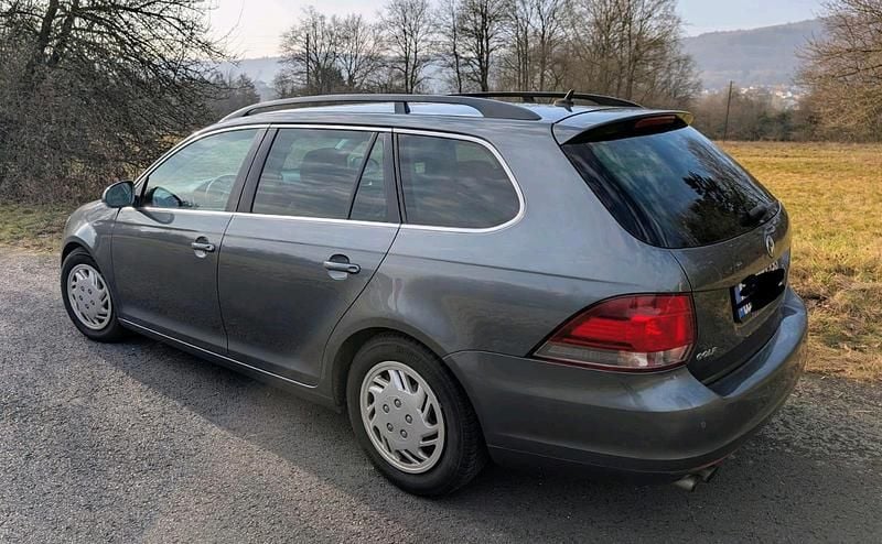 Gebraucht VW Golf V 122 PS (89 kW) 2009 Grau Kombi