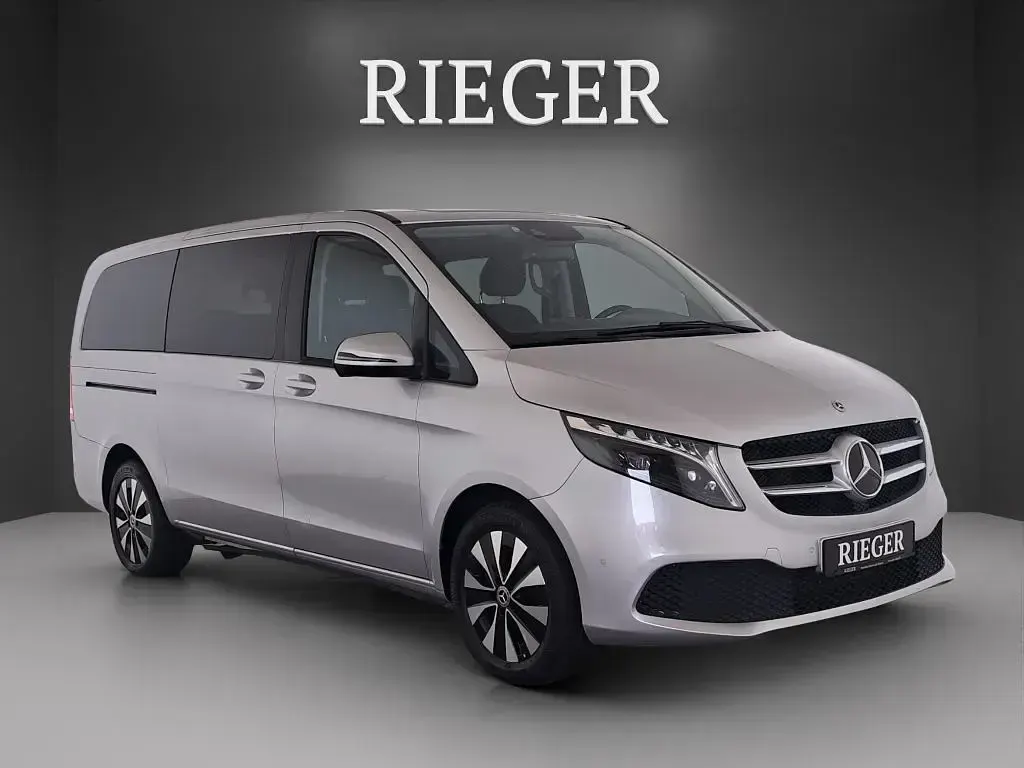 Gebraucht Mercedes V250 190 PS (139 kW) 2023 Silber Van / Kleinbus