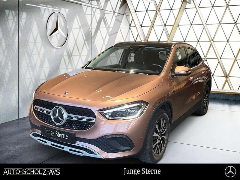 Rosgold Gebraucht 2021 Mercedes GLA250 Style SUV | 29.589 € (Superpreis) - Bild 1/3