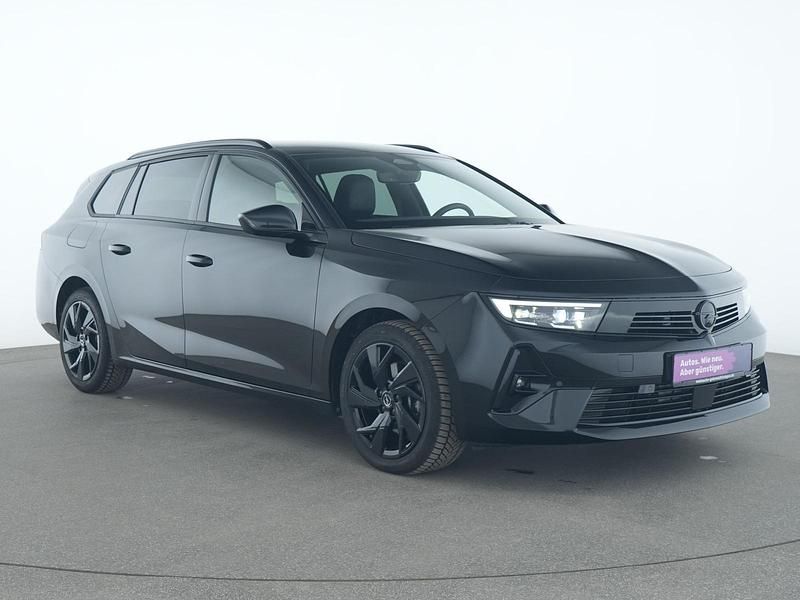 Gebraucht Opel Astra 131 PS (96 kW) 2024 Schwarz Kleinwagen