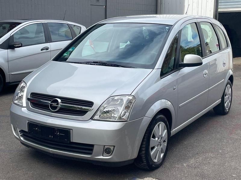Grau Gebraucht 2005 Opel Meriva Van / Kleinbus | 3.950 € (Fairer Preis) - Bild 1/4