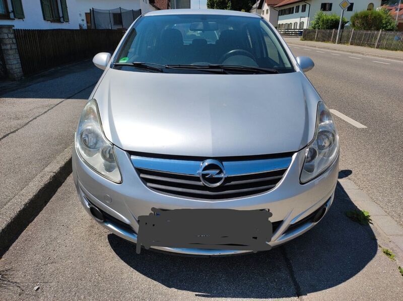 Silber Gebraucht 2008 Opel Corsa Cosmo Limousine | 3.200 € (Fairer Preis) - Bild 1/4