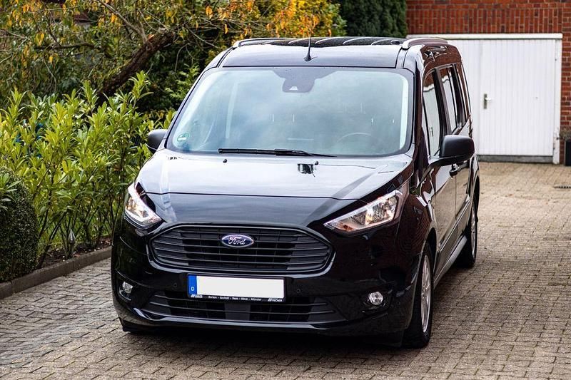 Schwarz Gebraucht 2020 Ford Grand Tourneo Connect Van / Kleinbus | 16.900 € (Guter Preis) - Bild 1/4