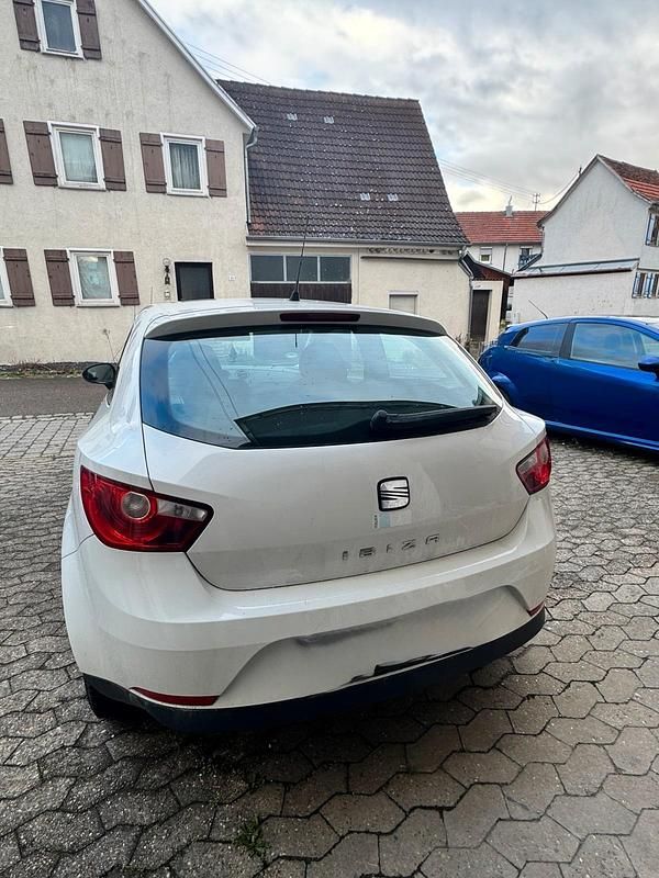Gebraucht Seat Ibiza 2011 Weiß Kleinwagen