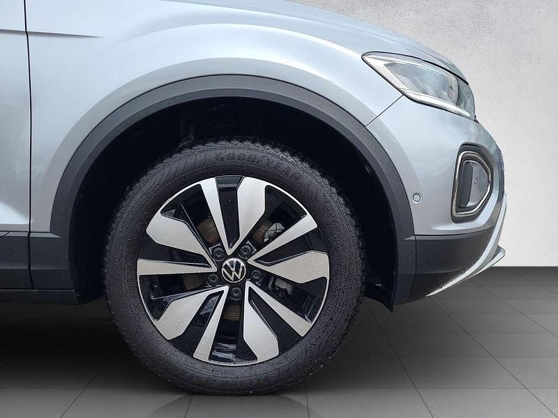 Gebraucht VW T-Roc Move 110 PS (80 kW) 2023 Silber SUV