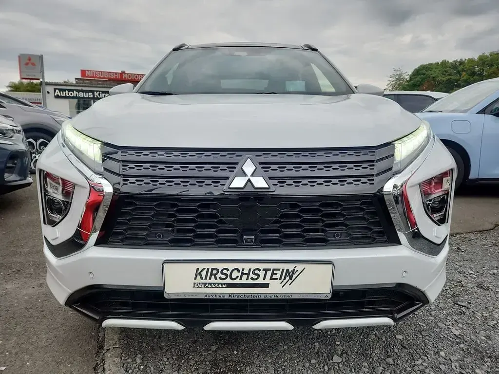 Gebraucht Mitsubishi Eclipse Cross Top 188 PS (138 kW) 2022 Weiß SUV