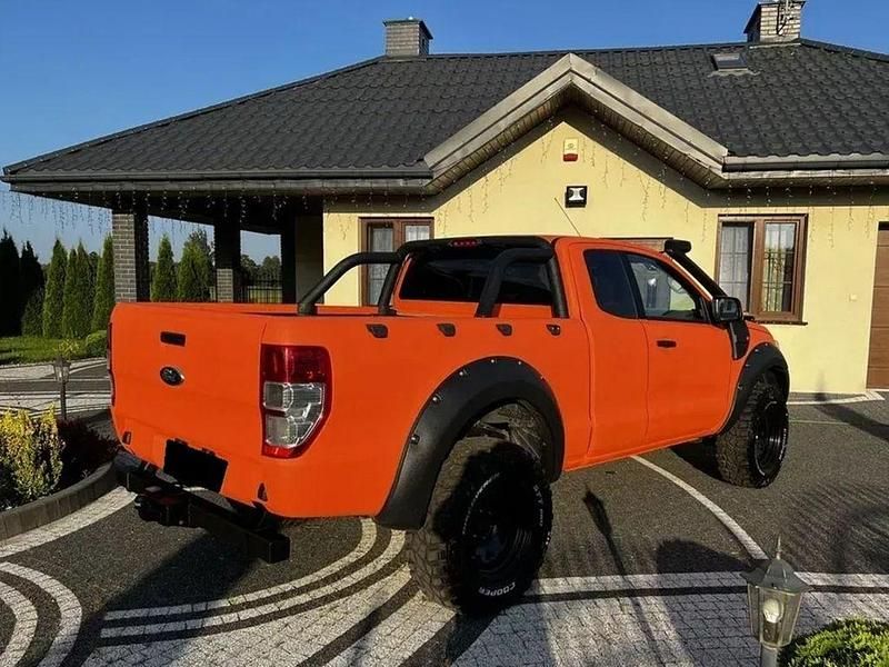 Gebraucht Ford Ranger XLT 160 PS (117 kW) 2018 Orange Pickup
