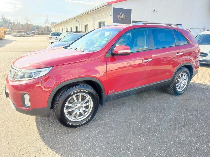 Gebraucht Kia Sorento Vision 197 PS (144 kW) 2013 Rot SUV