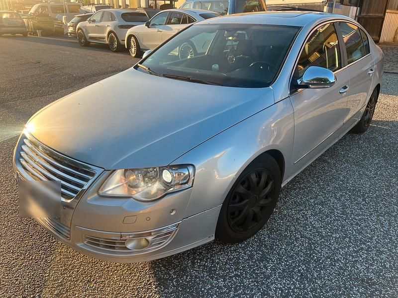 Silber Gebraucht 2008 VW Passat Limousine | 2.900 € (Guter Preis) - Bild 1/4