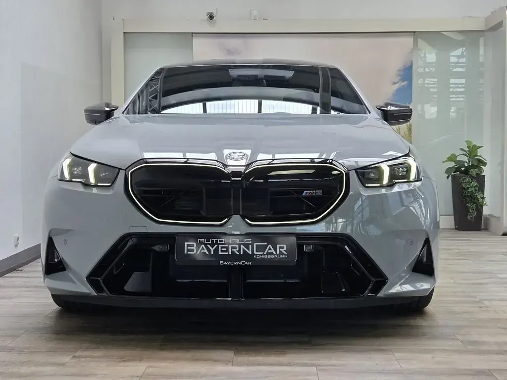Gebraucht BMW M5 Comfort Edition 727 PS (534 kW) 2025 (0c4p) brooklyn grau metallic Limousine