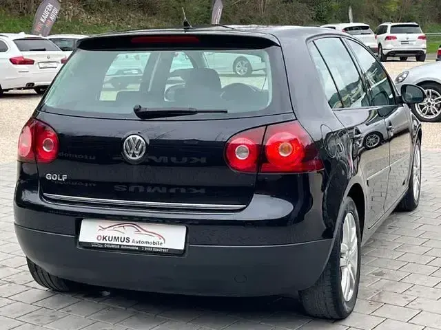 Gebraucht VW Golf V Edition 74 PS (54 kW) 2008 Andere Limousine