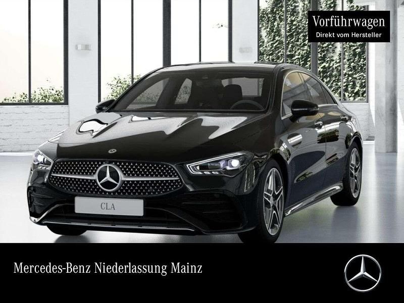 Grau Gebraucht 2025 Mercedes CLA200 AMG Limousine | 39.250 € (Etwas zu teuer) - Bild 1/3