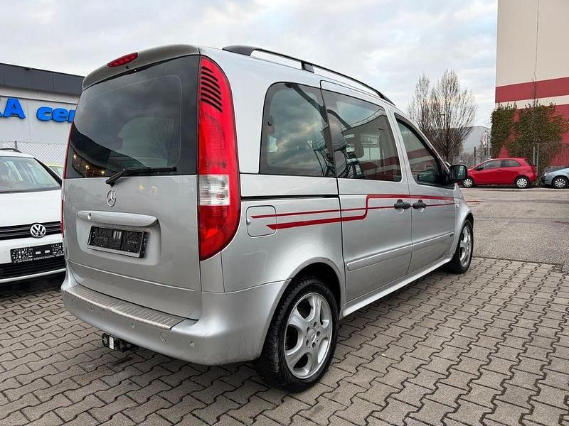 Gebraucht Mercedes Vaneo 143 PS (105 kW) 2002 Silber Van / Kleinbus