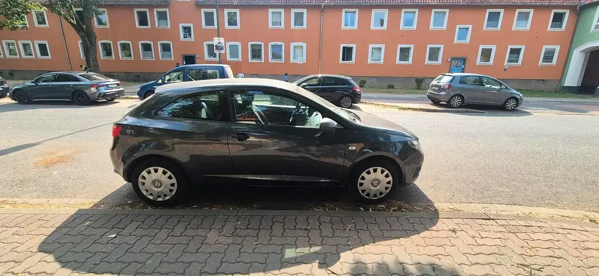 Gebraucht Seat Ibiza 69 PS (50 kW) 2010 Silber Kleinwagen