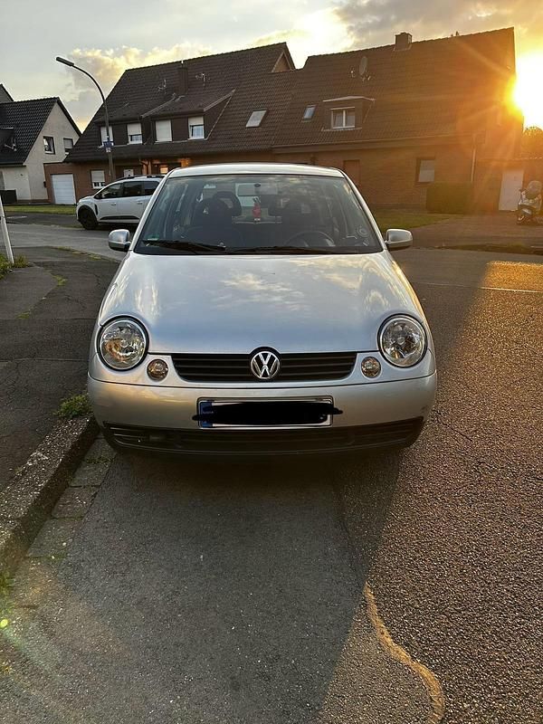 Gebraucht VW Lupo 50 PS (36 kW) 2003 Silber Kleinwagen