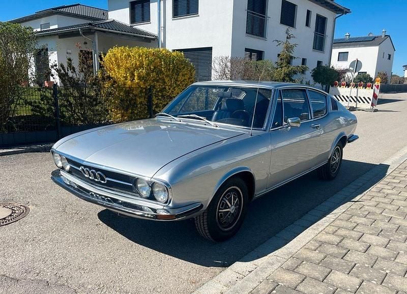 Second-hand Audi 100 116 CP (85 kW) 1971 Argintiu Berlinǎ