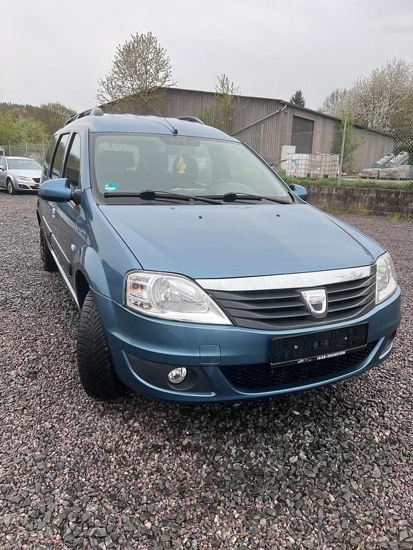 Gebraucht Dacia Logan 105 PS (77 kW) 2011 Blau Kombi
