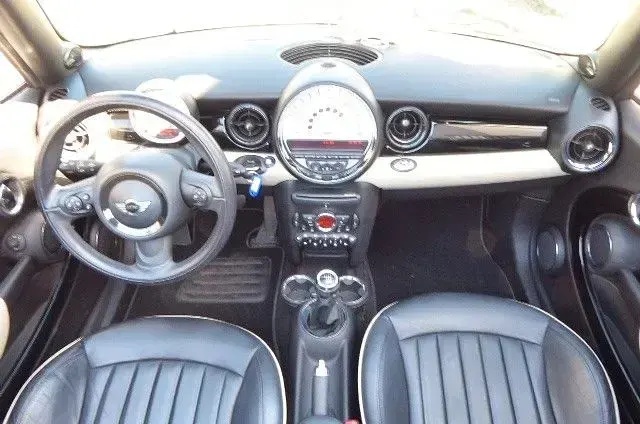 Gebraucht Mini Cooper Cabriolet 122 PS (89 kW) 2013 Schwarz Cabrio