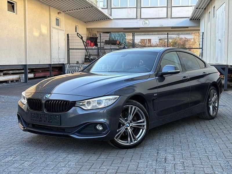Grau Gebraucht 2018 BMW 420 Sport Line Limousine | 12.999 € (Superpreis) - Bild 1/4