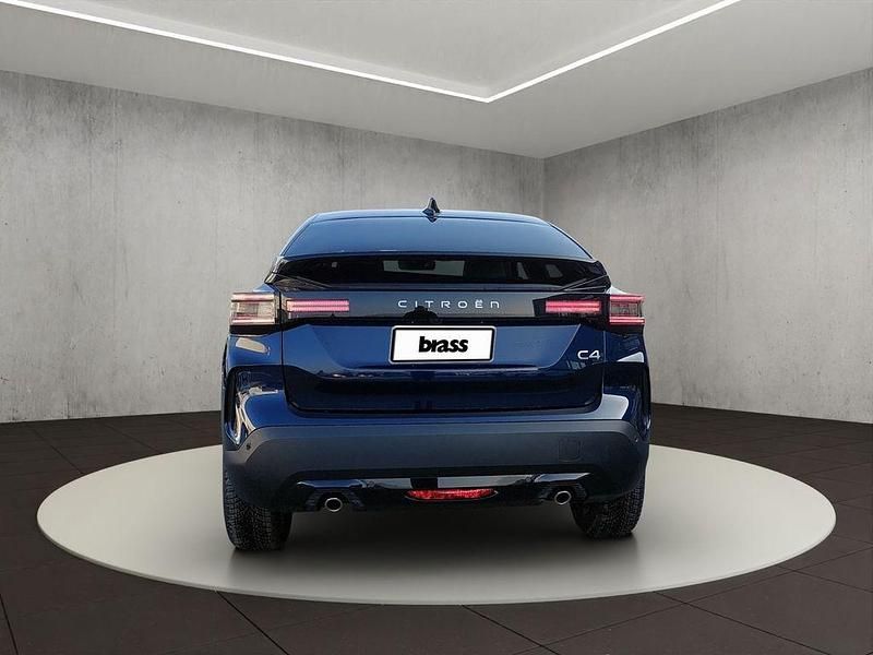 Neu Citroën C4 136 PS (100 kW) 2025 Eclipse blau metallic lackier SUV