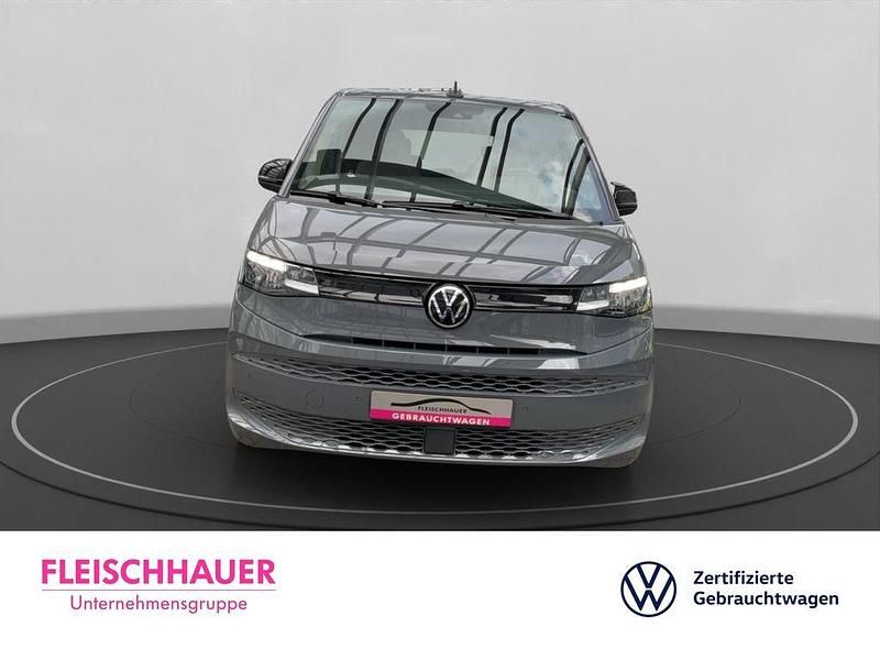 Gebraucht VW Multivan Basis 150 PS (110 kW) 2025 Grau Van