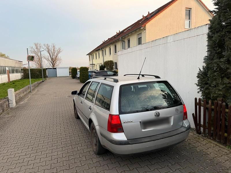 Gebraucht VW Bora Edition 116 PS (85 kW) 2001 Kombi