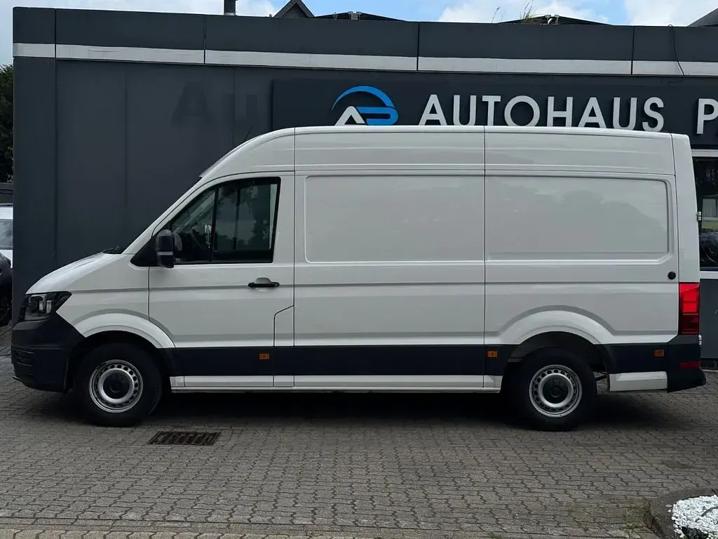 Gebraucht VW Crafter 140 PS (102 kW) 2024 Weiß Van