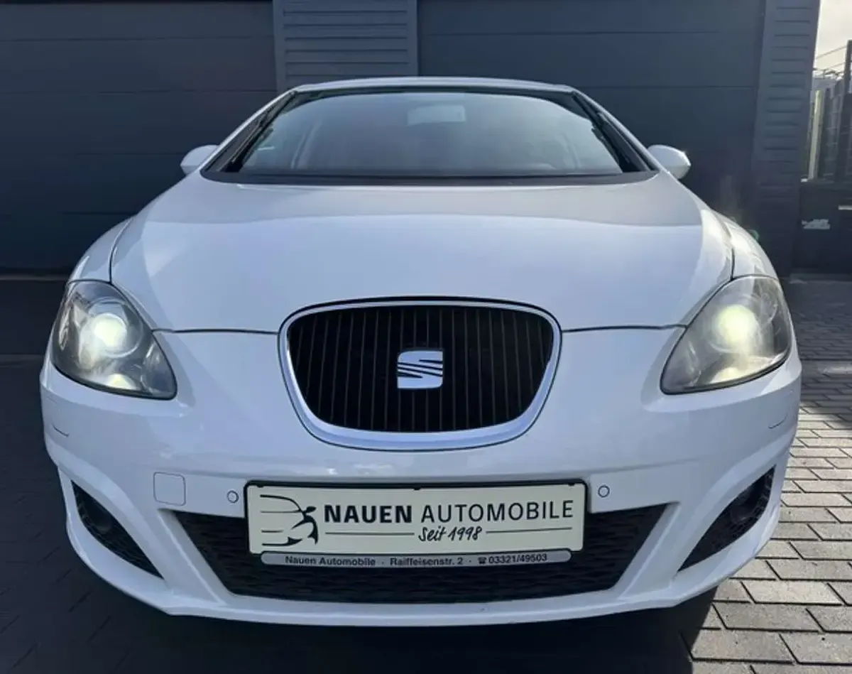 Gebraucht Seat Leon Sport 125 PS (91 kW) 2009 Weiß Kleinwagen
