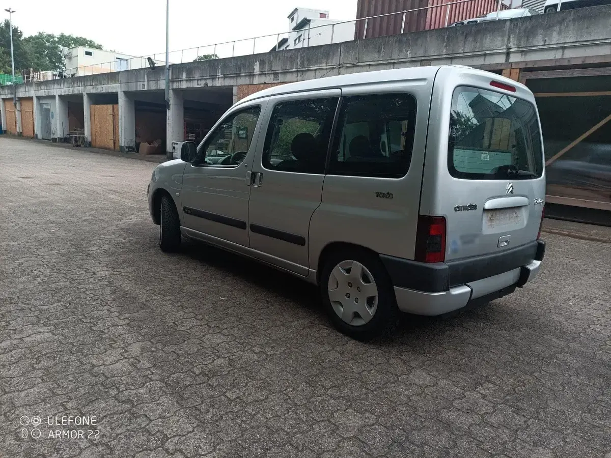 Gebraucht Citroën e-Berlingo 109 PS (80 kW) 2003 Silber Van / Kleinbus