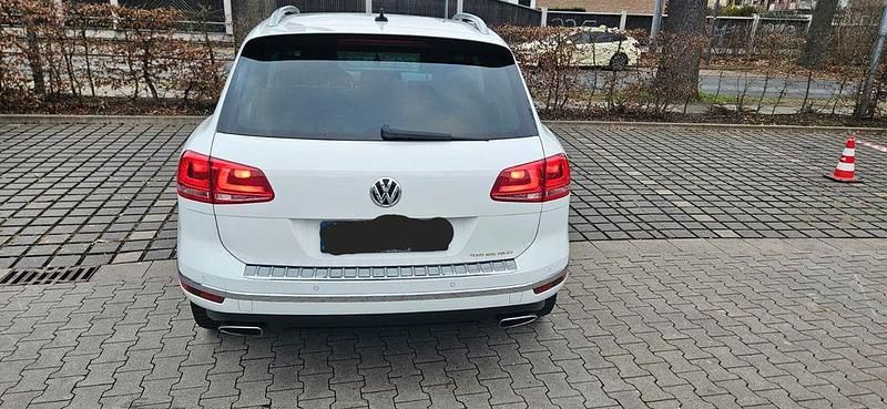 Gebraucht VW Touareg Terrain Tech 262 PS (192 kW) 2014 Weiß SUV