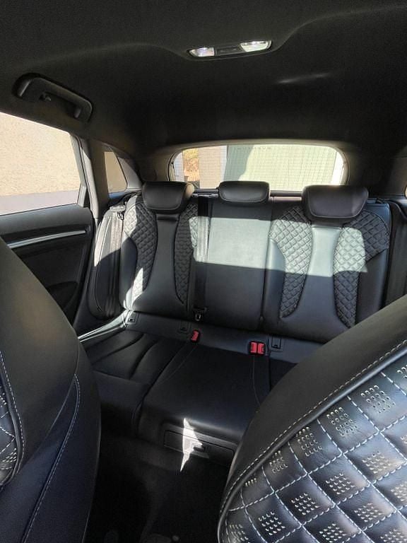 Gebraucht Audi RS3 Sport 367 PS (269 kW) 2016 Rot Limousine