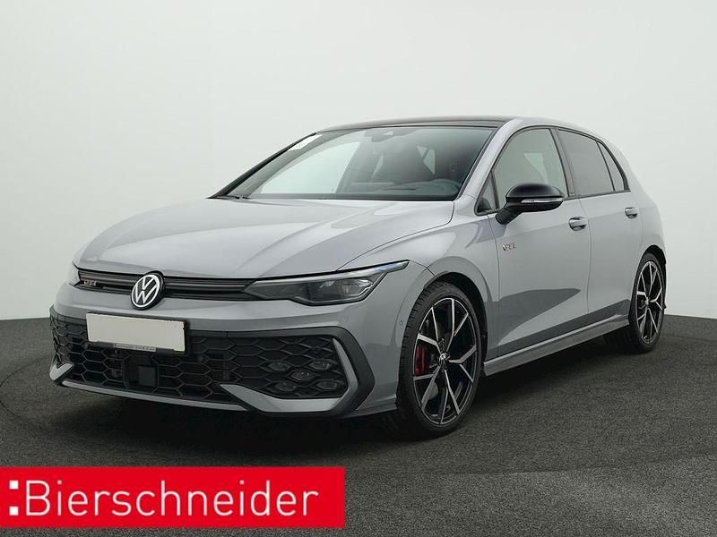 Grau Gebraucht 2024 VW Golf VIII Sound Limousine | 37.450 € (Fairer Preis) - Bild 1/3