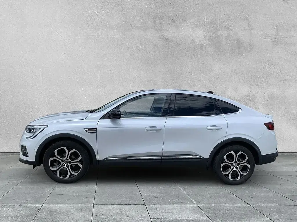 Gebraucht Renault Arkana Intens 140 PS (102 kW) 2021 Weiß SUV