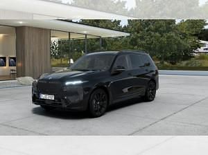 Neu BMW X7 352 PS (258 kW) 2026 Schwarz (saphirschwarz metallic) SUV