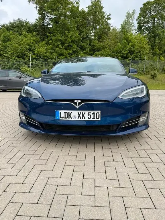 Used Tesla Model S 386 kW (525 HP) 2017 Blue Hatchback