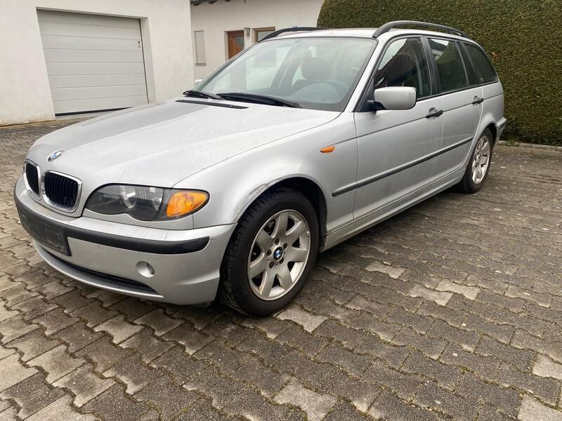 Silber Gebraucht 2004 BMW 318 Kombi | 1.500 € (Superpreis) - Bild 1/4